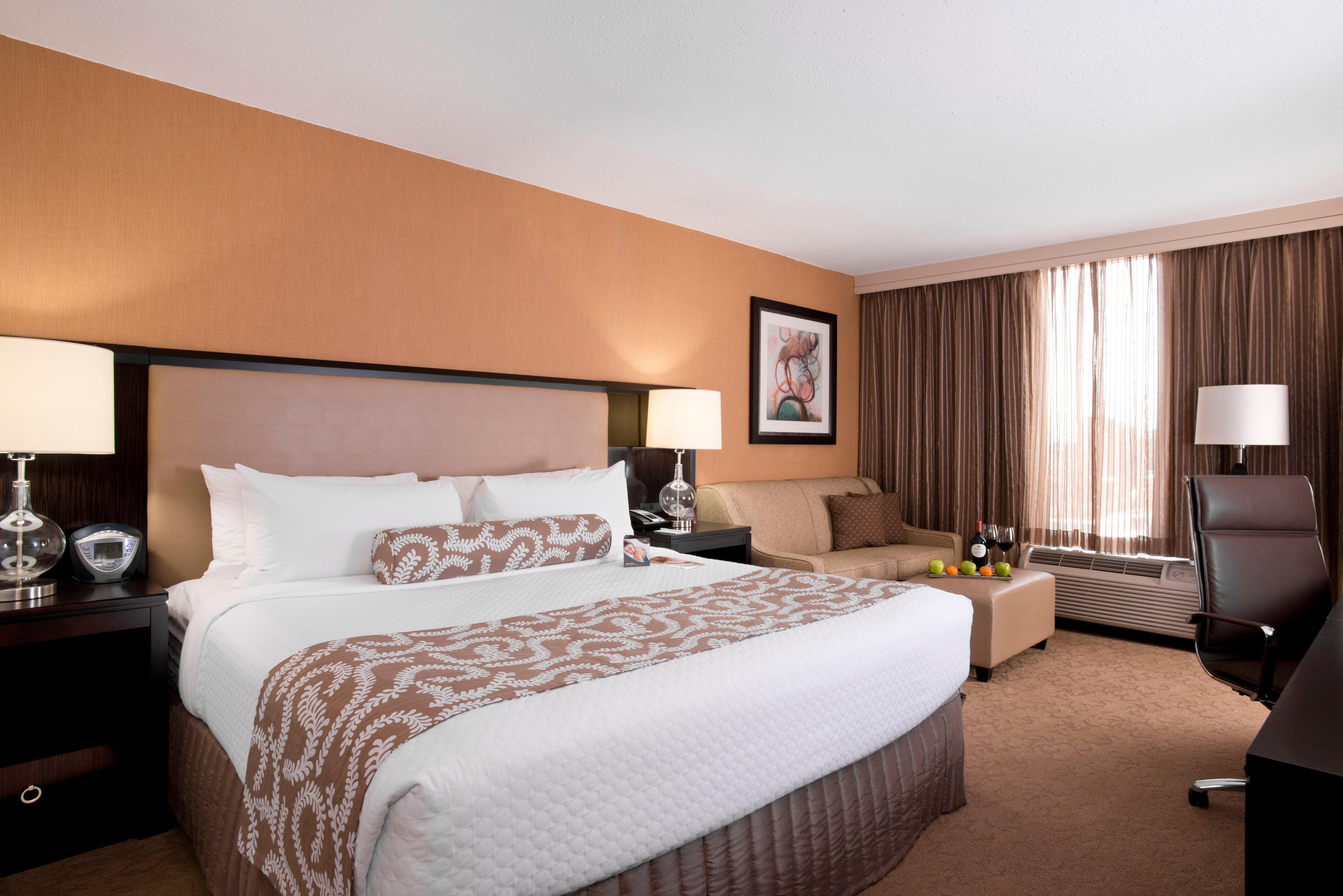 Crowne Plaza Greenville By Ihg Екстериор снимка