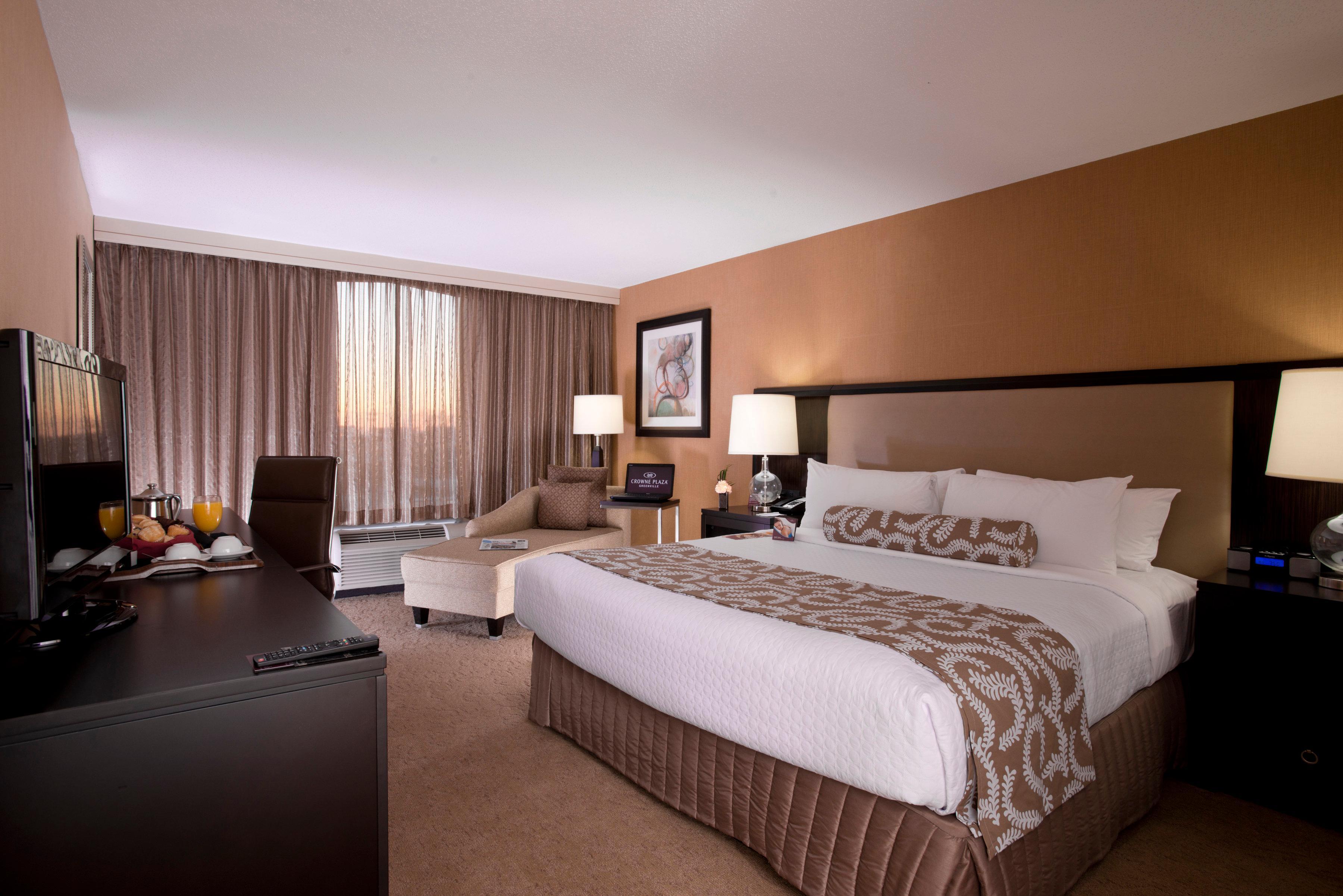 Crowne Plaza Greenville By Ihg Екстериор снимка
